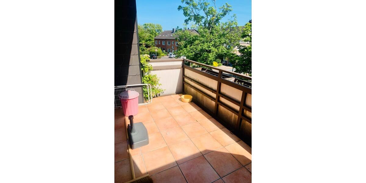 Dachgeschoßwohnung Neuss Augustinusviertel - 2 Zimmer, 66 m&sup2;, 265.000&euro; | Angebot:24378865