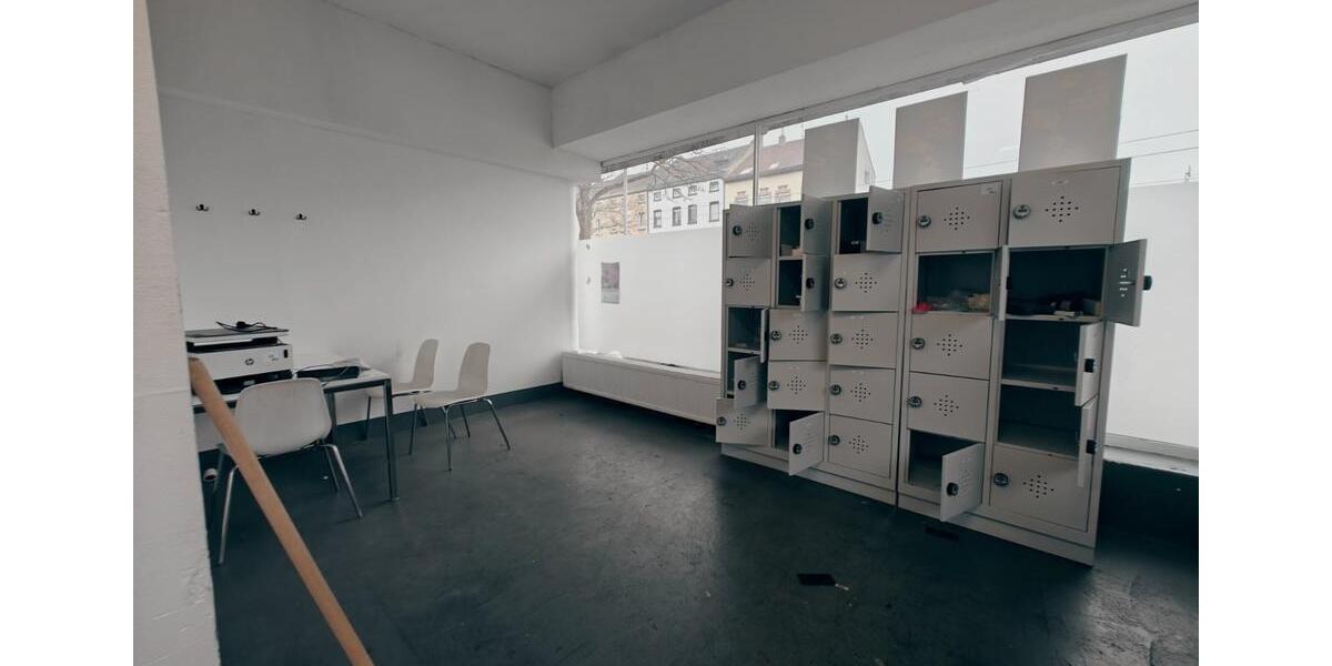 Gewerbeobjekt Düsseldorf Stadtbezirk 5 - 3.999&euro; | Angebot:21092770