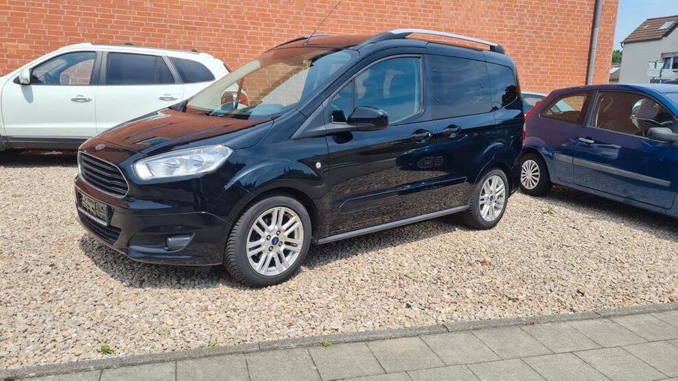 Ford Tourneo Courier 95.000 km 9.290 € Bergheim 50126