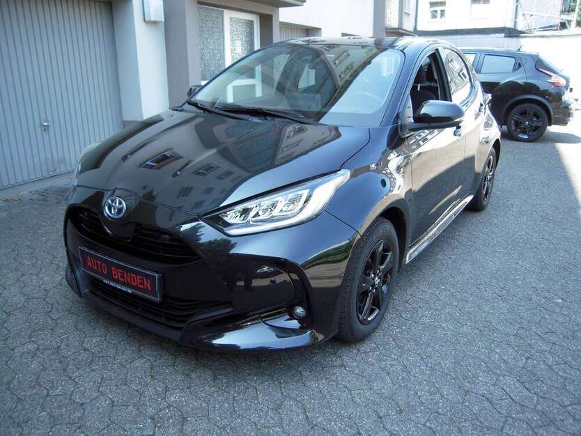 Yaris