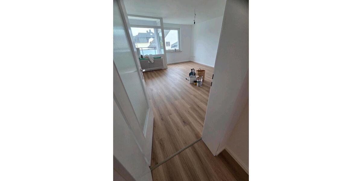 Etagenwohnung Erkrath - 3 Zimmer, 73 m&sup2;, 1.100&euro; | Angebot:25753615
