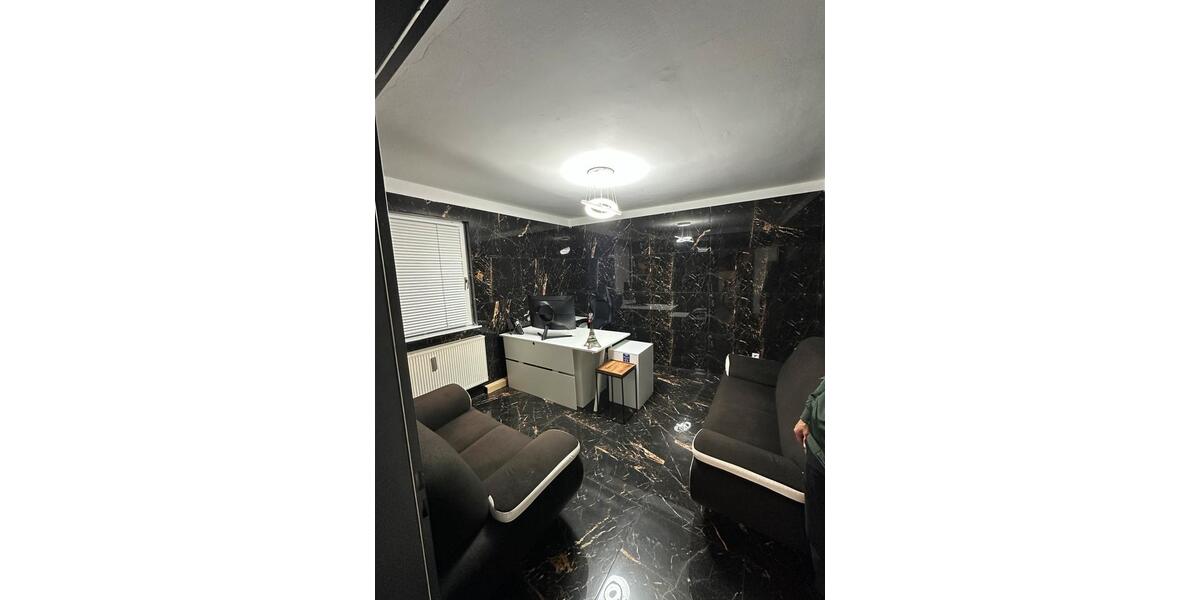 Garagen / Stellplätze Düsseldorf Niederkassel - 1.800&euro; | Angebot:26120699