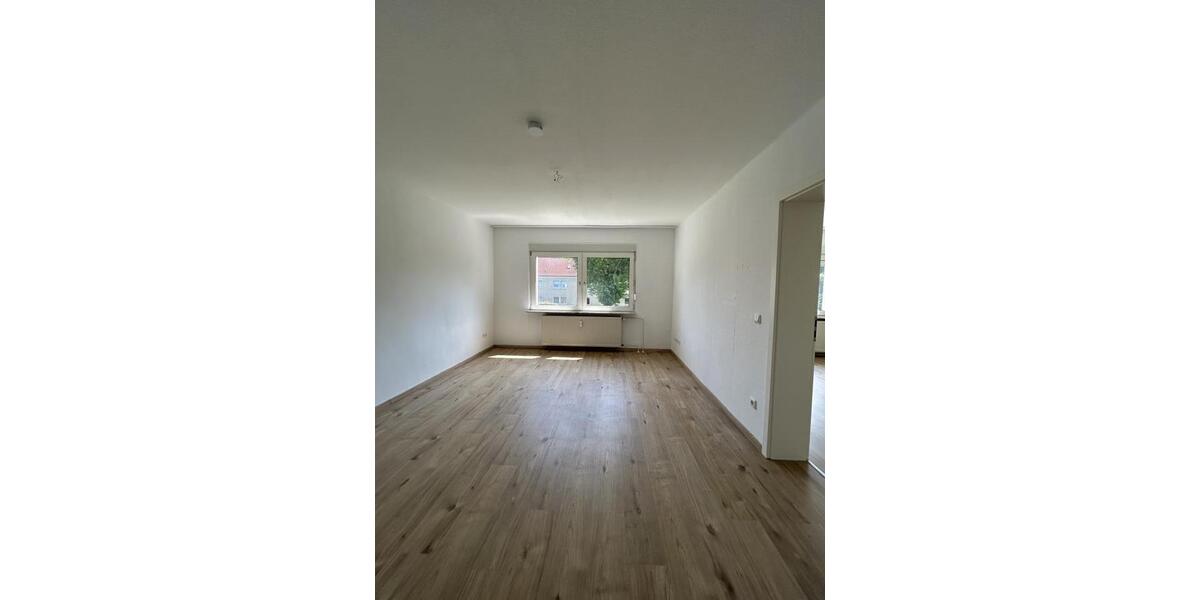 Etagenwohnung Duisburg Huckingen - 2 Zimmer, 65 m&sup2;, 579&euro; | Angebot:25570073