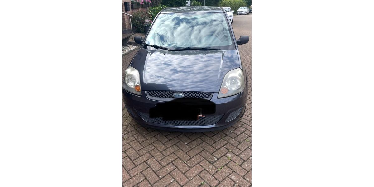 Ford Fiesta 111.000 km 3.000 &euro; Jüchen 41363