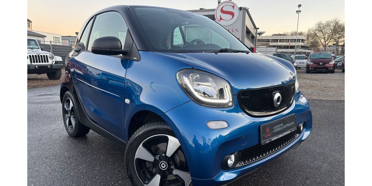 Smart ForTwo 73.424 km 9.290 &euro; Mönchengladbach 41063