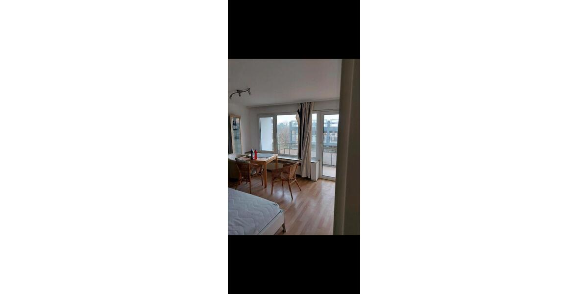 Etagenwohnung Düsseldorf Lörick - 1 Zimmer, 35 m&sup2;, 850&euro; | Angebot:25408531