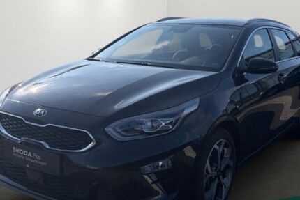 Kia ceed / Ceed 49.223 km 19.140 &euro; Düsseldorf 40233