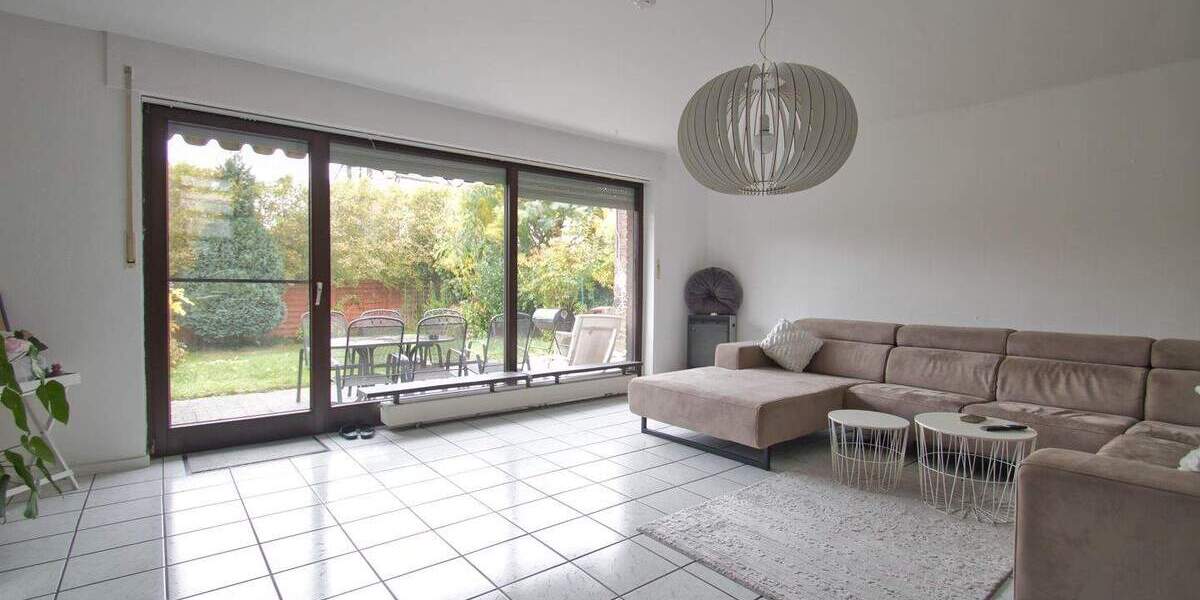 Verlässliches Wohnen in bester Lage von Krefeld-Verberg 4 zimmer