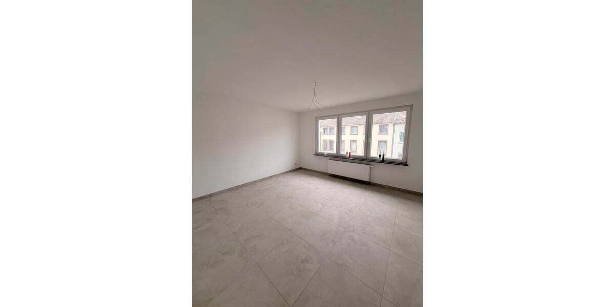 Schöne, frisch renovierte 2 ZKDB Wohnung in Krefeld Cracau 2 zimmer