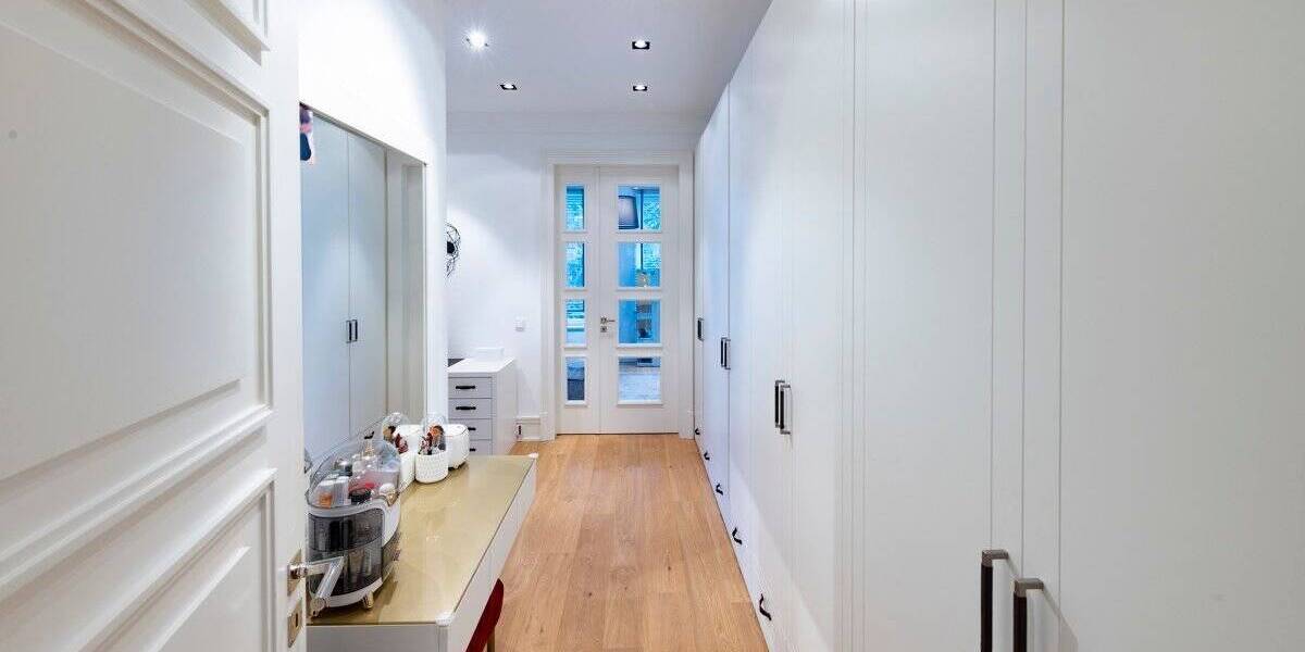 Etagenwohnung Düsseldorf / Stockum Stockum - 3 Zimmer, 157 m&sup2;, 1.490.000&euro; | Angebot:24115491