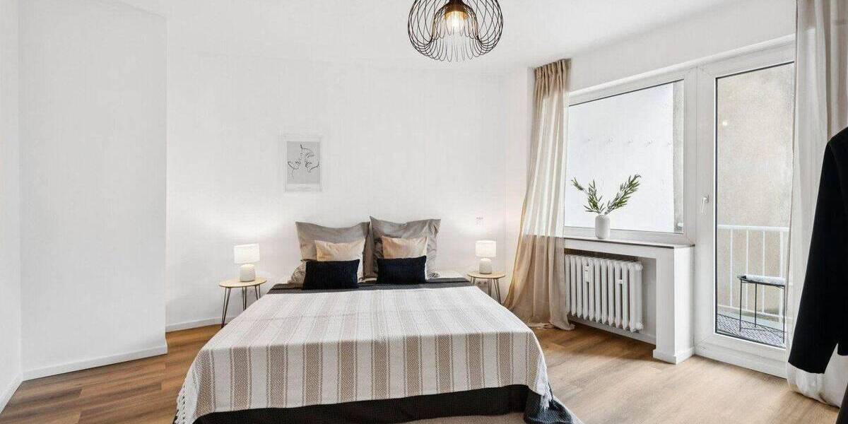 Etagenwohnung Düsseldorf Pempelfort - 3 Zimmer, 90 m&sup2;, 424.800&euro; | Angebot:26402428