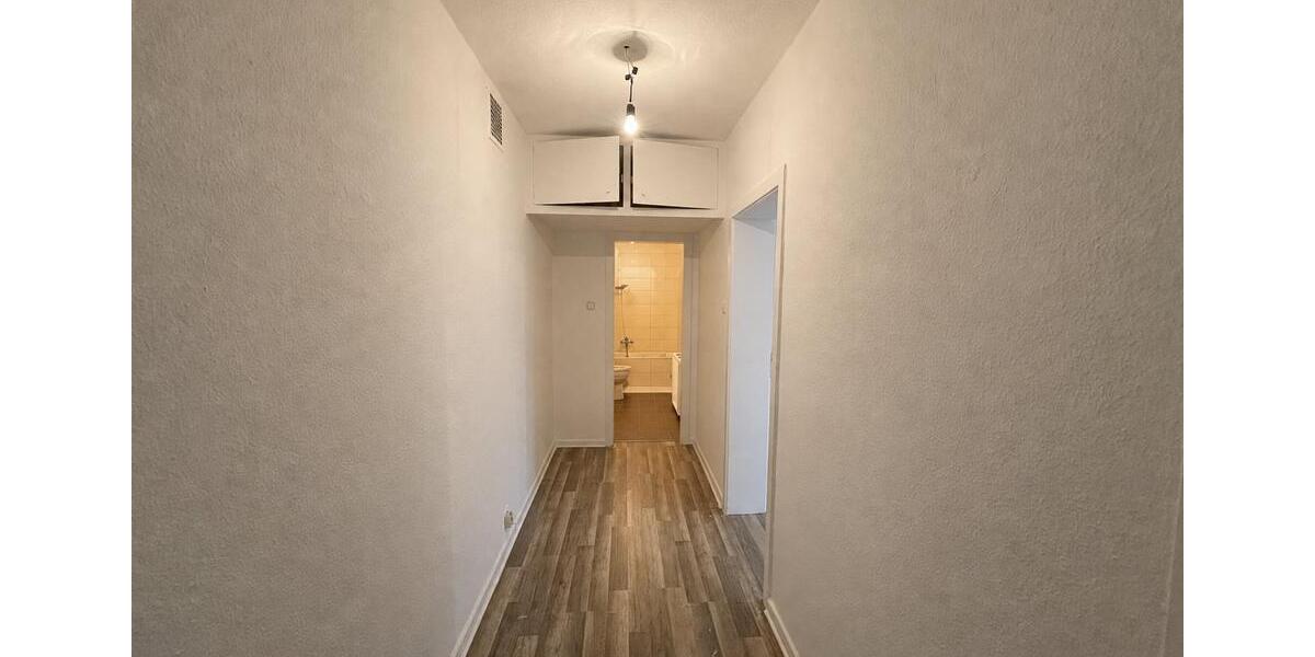 Etagenwohnung Krefeld Cracau - 2 Zimmer, 52 m&sup2;, 110.000&euro; | Angebot:27286831
