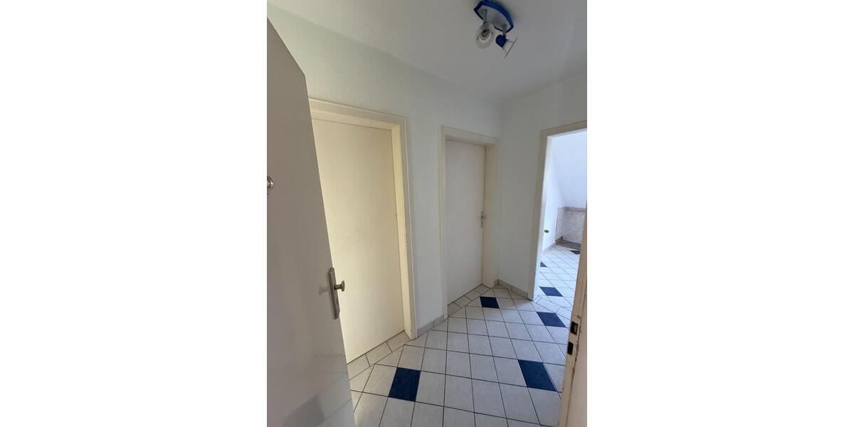 TOP ! Helle 2,5-Zimmer Wohnung in Duisburg Untermeiderich 2.5 zimmer