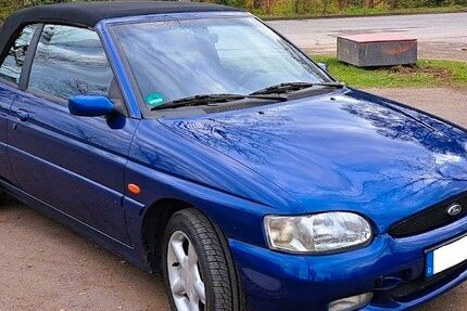 Ford Escort 145.000 km 3.900 &euro; Düsseldorf 40627