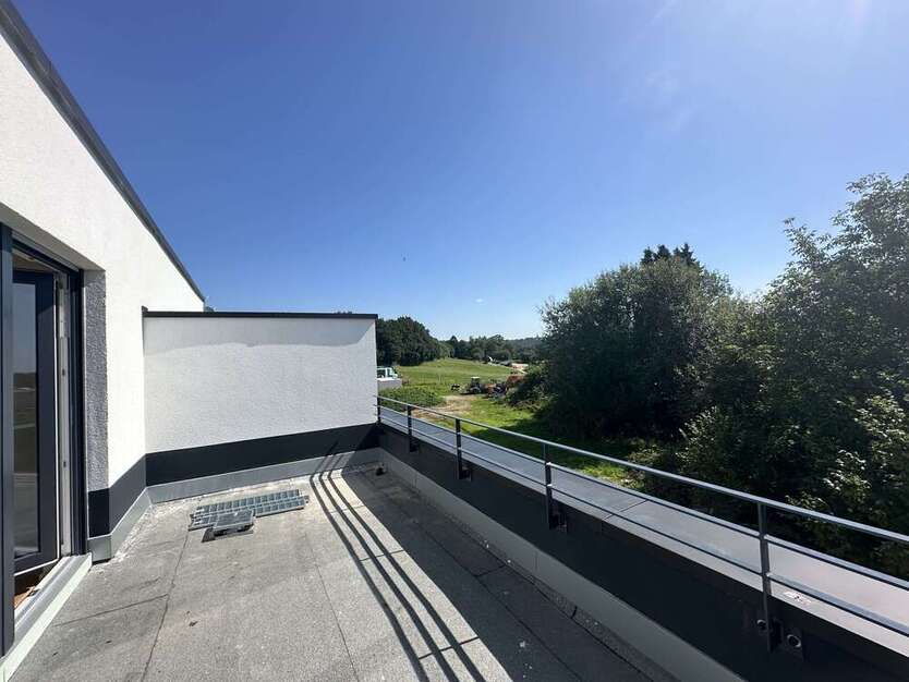 Haus zum Kaufen in Solingen 732.500 € 175.1 m²
