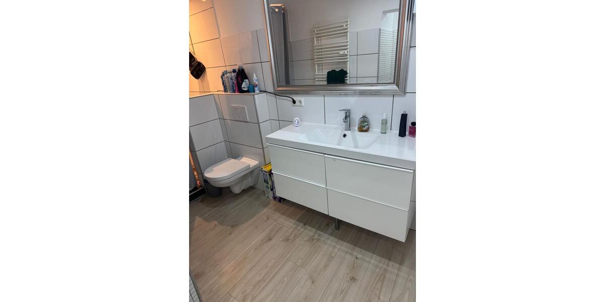 Erdgeschoßwohnung Neuss Holzheim - 1 Zimmer, 65 m&sup2;, 1.350&euro; | Angebot:24755791