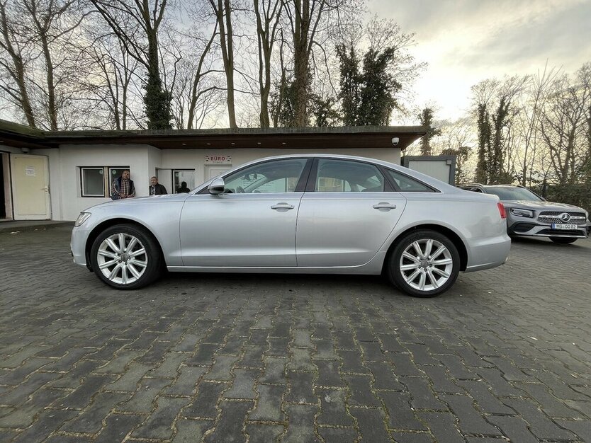 Audi A6 / 45 TDI / quattro / KeylessGo / Matrix 110.000 km 20.990 € Mönchengladbach 41066