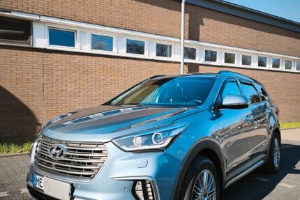 Hyundai Grand Santa Fe 121.700 km 21.750 &euro; Velbert 42549