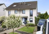 Haus zum Kaufen in Duisburg 525.000 € 143.28 m²