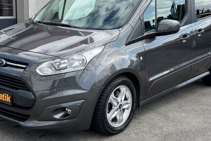 Ford Tourneo 82.775 km 13.999 &euro; Düsseldorf 40231