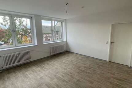 Wohnung zum Mieten in Duisburg 398 € 66 m²