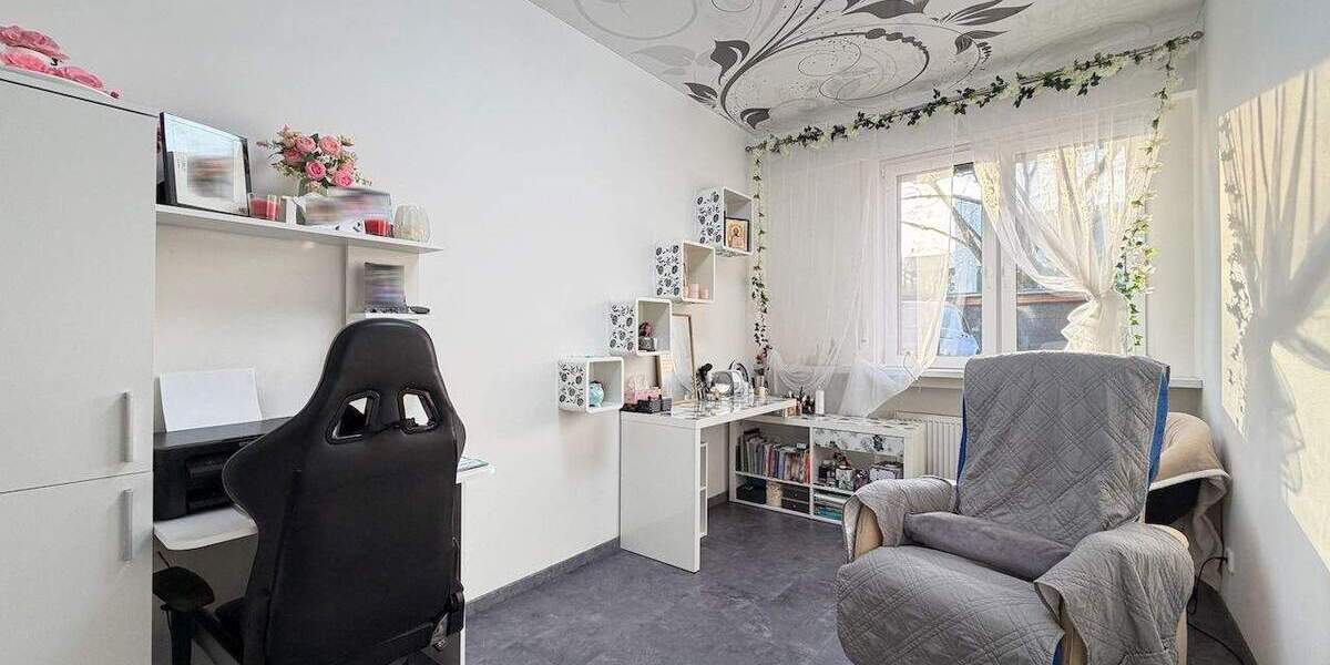 Etagenwohnung Mönchengladbach Rheydt - 4 Zimmer, 112 m&sup2;, 310.000&euro; | Angebot:25317263