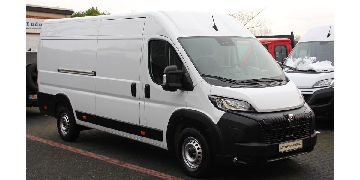 Peugeot Boxer 34.000 km 24.393 &euro; Mönchengladbach 41066