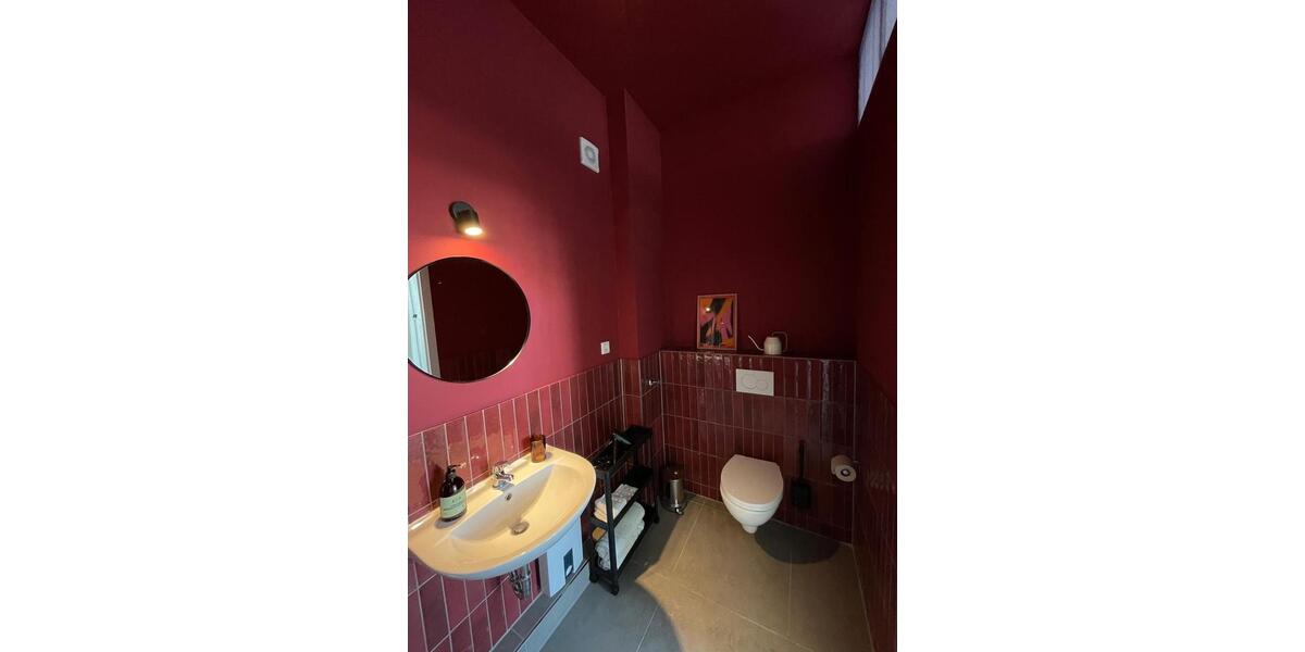 Möblierte sanierte Altbau City-Wohnung in Unterbilk zimmer