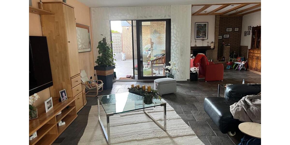 Bungalow Duisburg Essenberg - 5 Zimmer, 268 m&sup2;, 550.000&euro; | Angebot:25236957