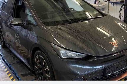 Cupra Born 33.311 km 26.960 € Remscheid 42897
