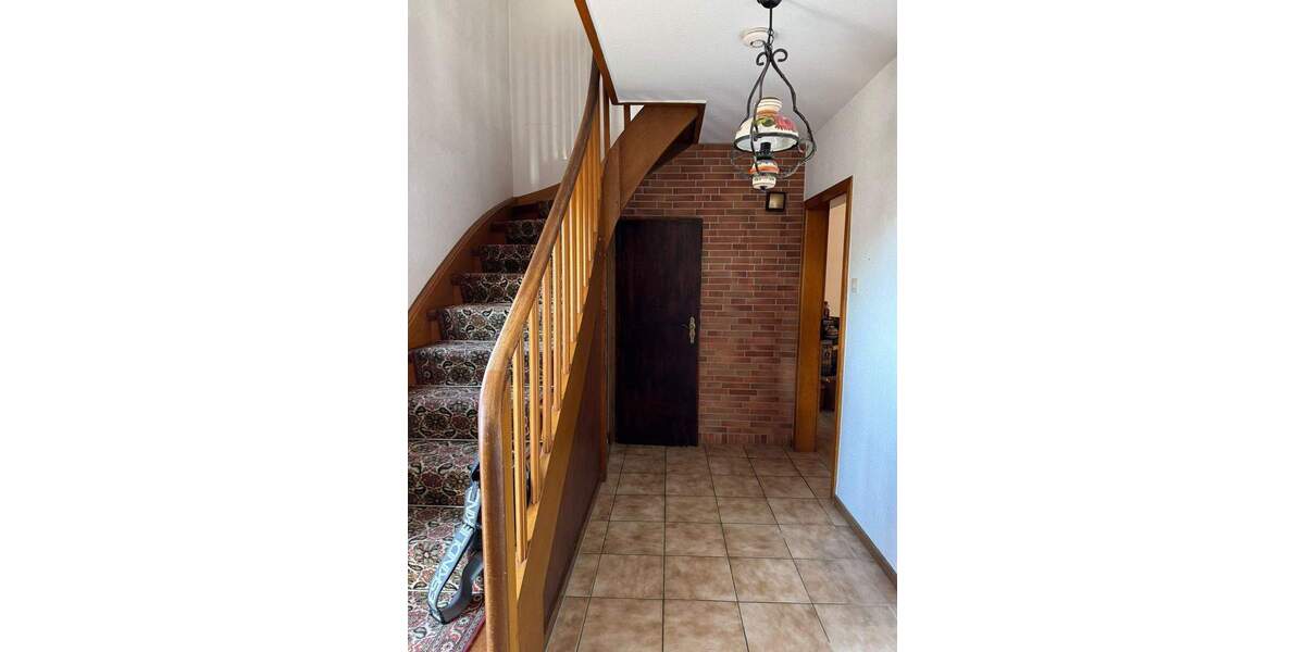 Einfamilienhaus Korschenbroich - 6 Zimmer, 180 m&sup2;, 420.000&euro; | Angebot:25777504