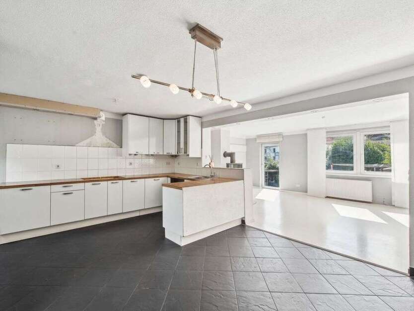 Haus zum Kaufen in Leverkusen 395.000 € 152.39 m²