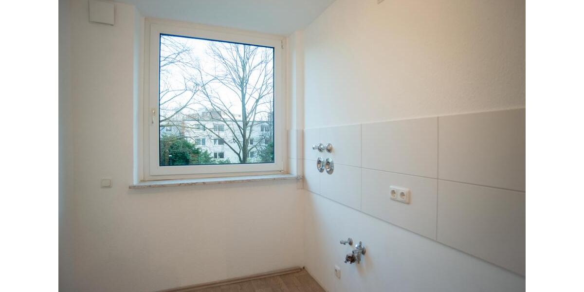 * * SINGLEWOHNUNG * * Moderne 1-Zimmer-Wohnung m. Südloggia 1 zimmer