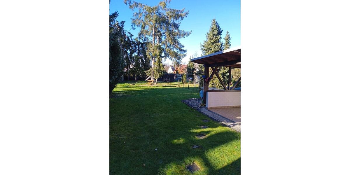 Einfamilienhaus Langenfeld (Rheinland) - 6 Zimmer, 200 m&sup2;, 1.600&euro; | Angebot:25378279