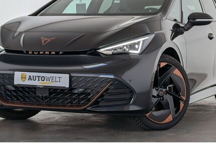 Cupra Born 7.620 km 30.760 € Düsseldorf 40599