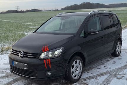 VW Touran 179.000 km 8.800 &euro; Burscheid 51399