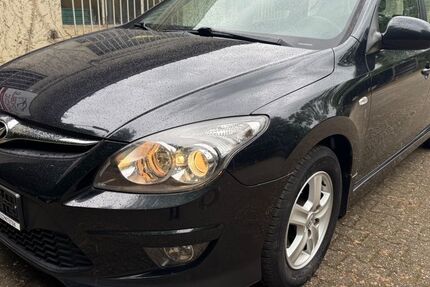 Hyundai i30 250.000 km 1.390 &euro; Mönchengladbach 41069