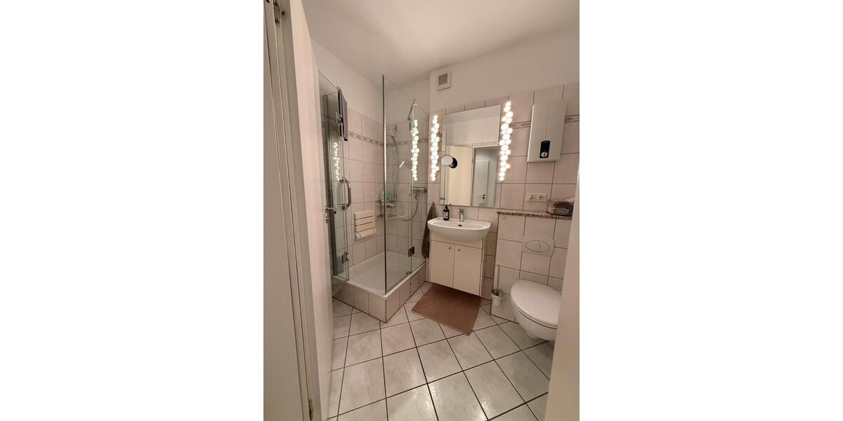 Erdgeschoßwohnung Ratingen Homberg - 2 Zimmer, 65 m&sup2;, 950&euro; | Angebot:26415636