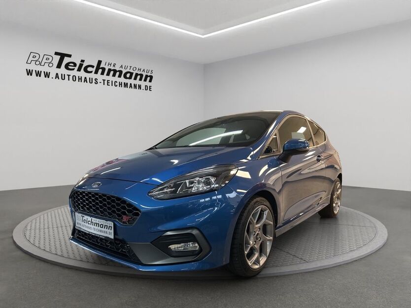 Ford Fiesta 49.086 km 16.900 € Dormagen 41540