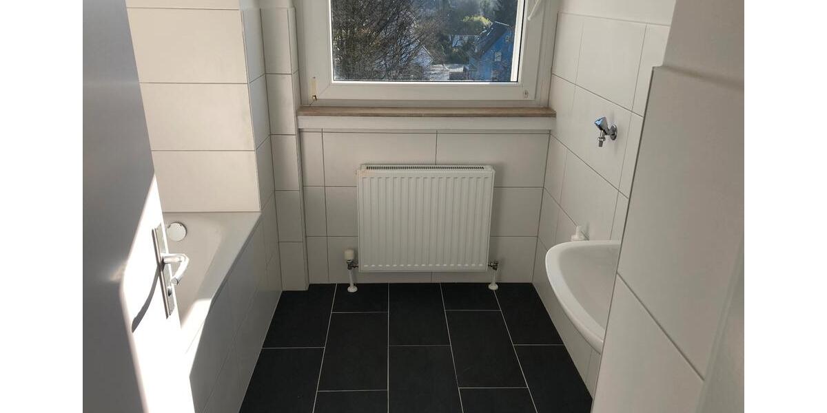 97019145 Modernisierte 1-Zi.-Wohnung in Erkrath! 1 zimmer