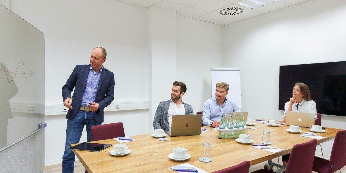 Virtuelle Geschäftsadresse mit Top Service-Paket - schnelle Abwicklung! zimmer