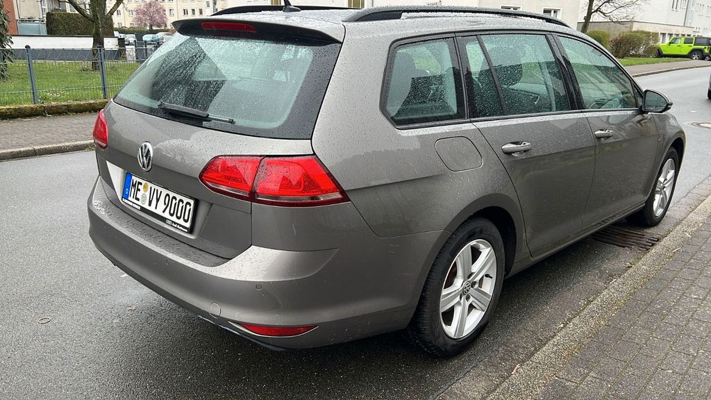 VW Golf 128.000 km 11.900 &euro; Monheim 40789