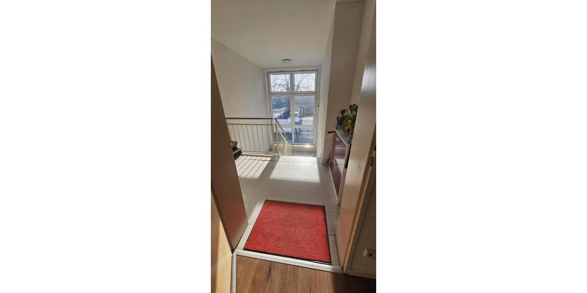 Etagenwohnung Mönchengladbach Ost - 4 Zimmer, 100 m&sup2;, 249.500&euro; | Angebot:25327693