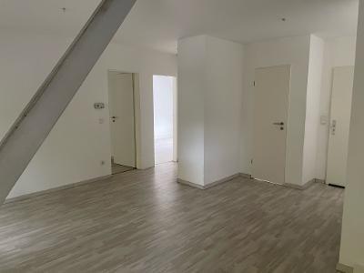 Dachgeschosswohnung ideal für Katzenhalter 3 zimmer