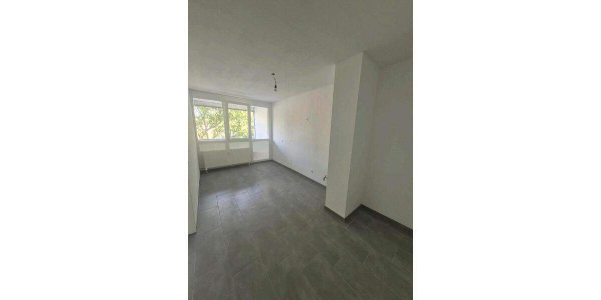 Erdgeschoßwohnung Krefeld Benrad - 3 Zimmer, 73 m&sup2;, 129.500&euro; | Angebot:27055676