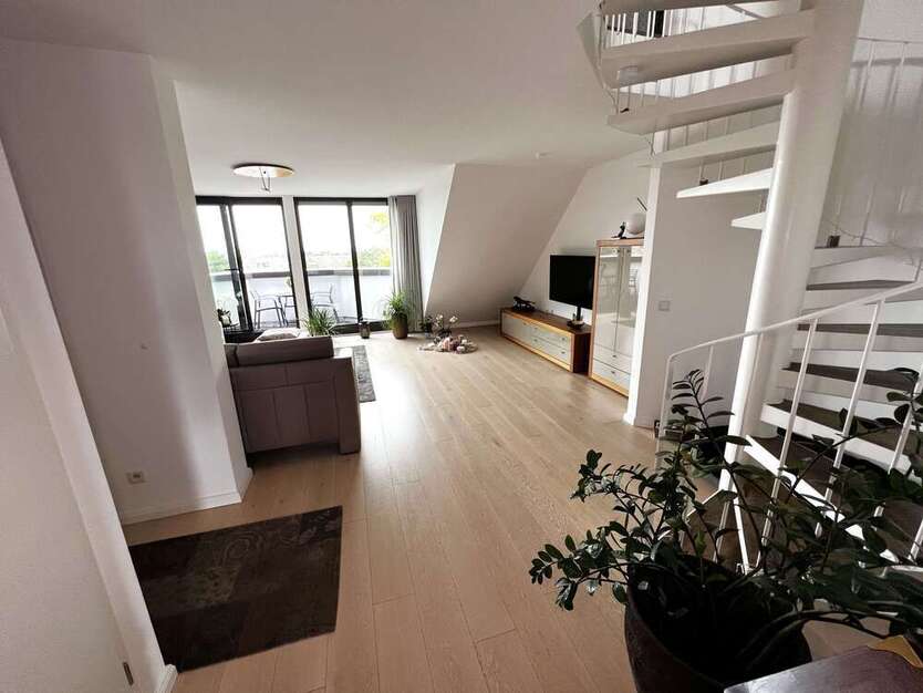 Wohnung zum Kaufen in Düsseldorf 598.000 € 112 m²