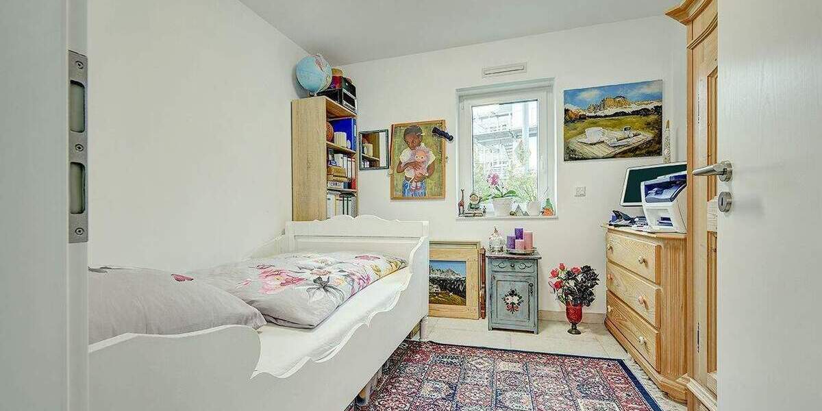 Einfamilienhaus Düsseldorf Unterrath - 5 Zimmer, 143 m&sup2;, 1.298.000&euro; | Angebot:25290500