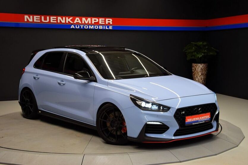 i30