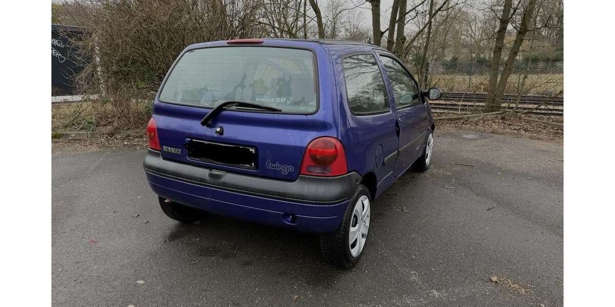 Renault Twingo 140.468 km 1.699 &euro; Krefeld 47798