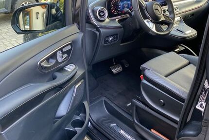 Mercedes-Benz V 300 14.000 km 86.275 € Remscheid 42857